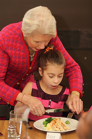 ns_sh_etiquette_1213 4