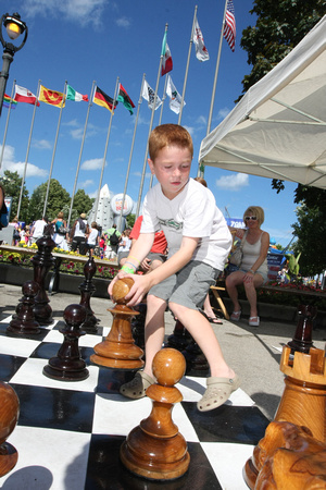 Summerfest big chess